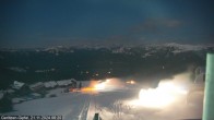 Archiv Foto Webcam Gerlitzen: Bergstation 8er Carving Jet 05:00