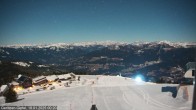 Archiv Foto Webcam Gerlitzen: Bergstation 8er Carving Jet 23:00