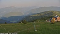 Archiv Foto Webcam Gerlitzen Gipfel: Blick Alpengasthof 05:00