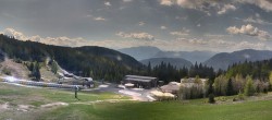 Archived image Webcam Middle station Kanzelhöhe 13:00
