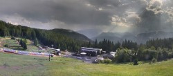 Archiv Foto Webcam Mittelstation Gerlitzen 17:00