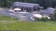 Archived image Webcam Kid's snowpark, skiresort Gerlitzen 17:00