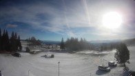 Archiv Foto Webcam Hochrindl Parkplatz 09:00