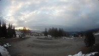 Archiv Foto Webcam Hochrindl Parkplatz 05:00