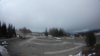 Archiv Foto Webcam Hochrindl Parkplatz 13:00