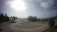 Archiv Foto Webcam Hochrindl Parkplatz 08:00