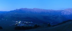 Archiv Foto Webcam Seiser Alm Panorama 03:00