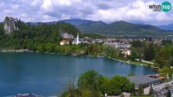 Archiv Foto Webcam Bled: Blick auf See und Burg 06:00