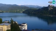 Archiv Foto Webcam Bled: Blick auf See und Burg 05:00