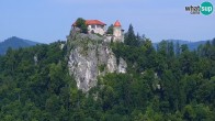Archiv Foto Webcam Bled: Blick auf See und Burg 09:00