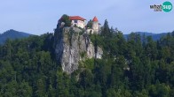Archiv Foto Webcam Bled: Blick auf See und Burg 07:00