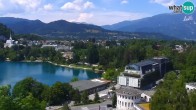 Archiv Foto Webcam Bled: Blick auf See und Burg 13:00
