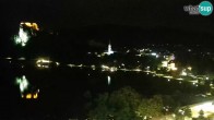 Archiv Foto Webcam Bled: Blick auf See und Burg 21:00