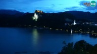 Archiv Foto Webcam Bled: Blick auf See und Burg 03:00