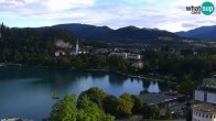 Archiv Foto Webcam Bled: Blick auf See und Burg 05:00