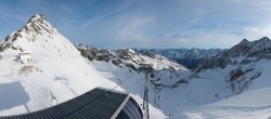 Archiv Foto Webcam Sölden Rettenbachgletscher: Weltcupstrecke an der Schwarze Schneid Bahn 07:00