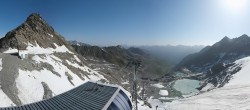 Archiv Foto Webcam Sölden Rettenbachgletscher: Weltcupstrecke an der Schwarze Schneid Bahn 07:00
