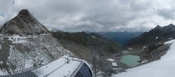 Archiv Foto Webcam Sölden Rettenbachgletscher: Weltcupstrecke an der Schwarze Schneid Bahn 09:00