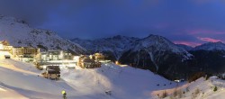 Archiv Foto Webcam Hochsölden: Blick aufs Dorf 05:00