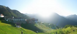Archiv Foto Webcam Hochsölden: Blick aufs Dorf 06:00