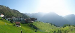 Archiv Foto Webcam Hochsölden: Blick aufs Dorf 07:00