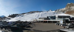 Archiv Foto Webcam Sölden: Tiefenbachgletscher Talstation und Parkplatz 09:00