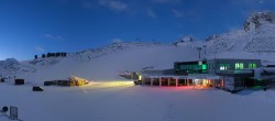 Archiv Foto Webcam Sölden: Tiefenbachgletscher Talstation und Parkplatz 06:00