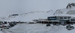 Archiv Foto Webcam Sölden: Tiefenbachgletscher Talstation und Parkplatz 11:00