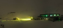 Archiv Foto Webcam Sölden: Tiefenbachgletscher Talstation und Parkplatz 03:00