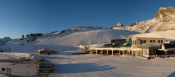 Archived image Webcam Tiefenbachgletscher Sölden 07:00