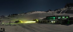 Archiv Foto Webcam Sölden: Tiefenbachgletscher Talstation und Parkplatz 05:00