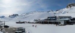 Archiv Foto Webcam Sölden: Tiefenbachgletscher Talstation und Parkplatz 11:00