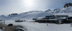 Archiv Foto Webcam Sölden: Tiefenbachgletscher Talstation und Parkplatz 13:00