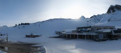 Archiv Foto Webcam Sölden: Tiefenbachgletscher Talstation und Parkplatz 15:00