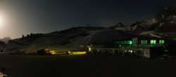 Archiv Foto Webcam Sölden: Tiefenbachgletscher Talstation und Parkplatz 01:00