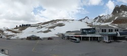 Archiv Foto Webcam Sölden: Tiefenbachgletscher Talstation und Parkplatz 11:00