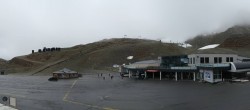 Archiv Foto Webcam Sölden: Tiefenbachgletscher Talstation und Parkplatz 09:00