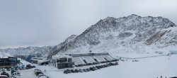 Archiv Foto Webcam Sölden Rettenbachgletscher: Weltcuptribüne und Talstation 09:00