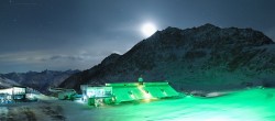 Archiv Foto Webcam Sölden Rettenbachgletscher: Weltcuptribüne und Talstation 01:00