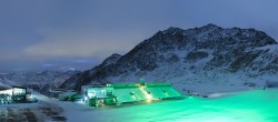 Archiv Foto Webcam Sölden Rettenbachgletscher: Weltcuptribüne und Talstation 05:00