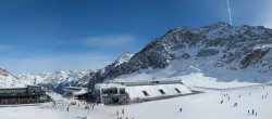 Archiv Foto Webcam Sölden Rettenbachgletscher: Weltcuptribüne und Talstation 11:00