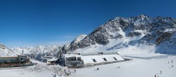 Archiv Foto Webcam Sölden Rettenbachgletscher: Weltcuptribüne und Talstation 13:00