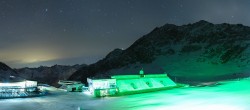 Archiv Foto Webcam Sölden Rettenbachgletscher: Weltcuptribüne und Talstation 03:00