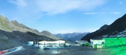 Archiv Foto Webcam Sölden Rettenbachgletscher: Weltcuptribüne und Talstation 01:00