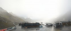 Archiv Foto Webcam Sölden Rettenbachgletscher: Weltcuptribüne und Talstation 06:00