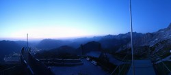 Archiv Foto Webcam Garmisch: AlpspiX am Osterfelderkopf 03:00
