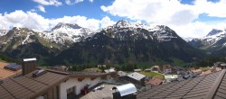 Archived image Webcam Hotel Goldener Berg: village view Oberlech 11:00