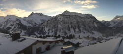 Archiv Foto Webcam Oberlech: Hotel Goldener Berg 07:00