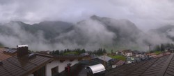 Archiv Foto Webcam Oberlech: Hotel Goldener Berg 07:00