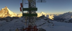 Archiv Foto Webcam Zermatt / Breuil Cervinia: Plateau Rosa 07:00